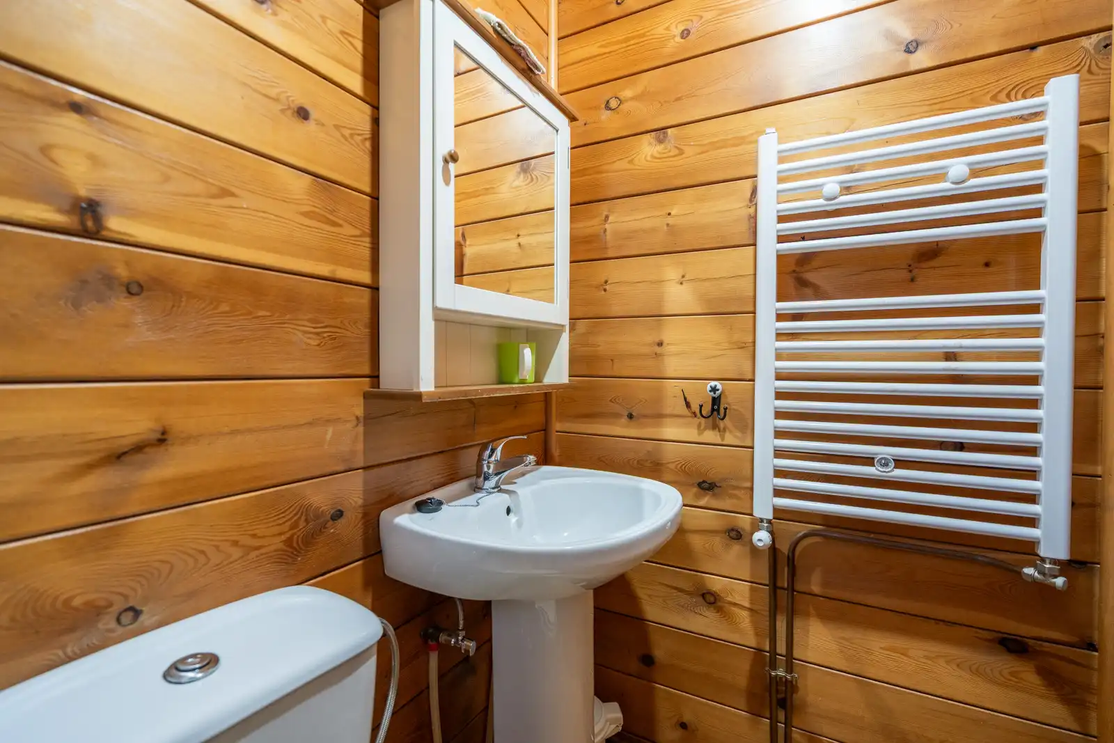 Bathroom of Houses for sale in El Espinar  with Heating, Private garden and Terrace
