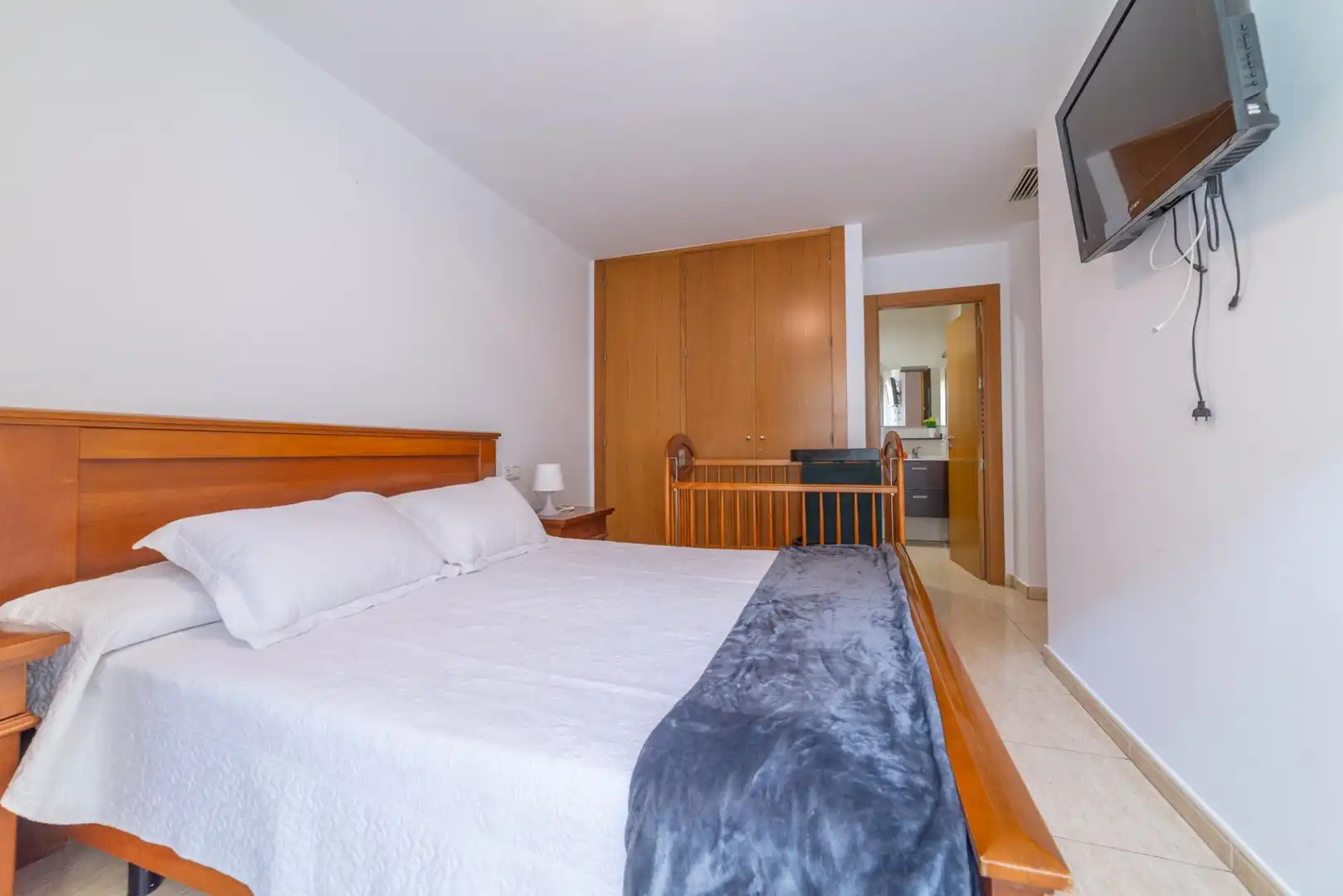 Dormitori de Apartament en venda en San Javier amb Aire condicionat, Moblat i Balcó