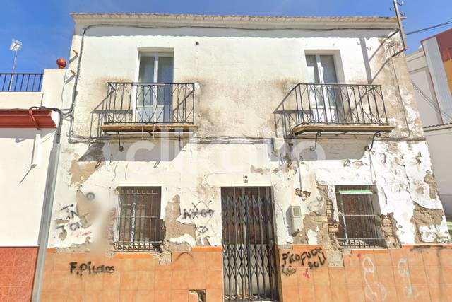 Casa-chalet en Venta en Fuentes de Andalucía