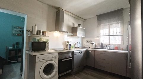 Foto 2 de Casa adosada en venta en La Paz, Alcalá de Guadaira