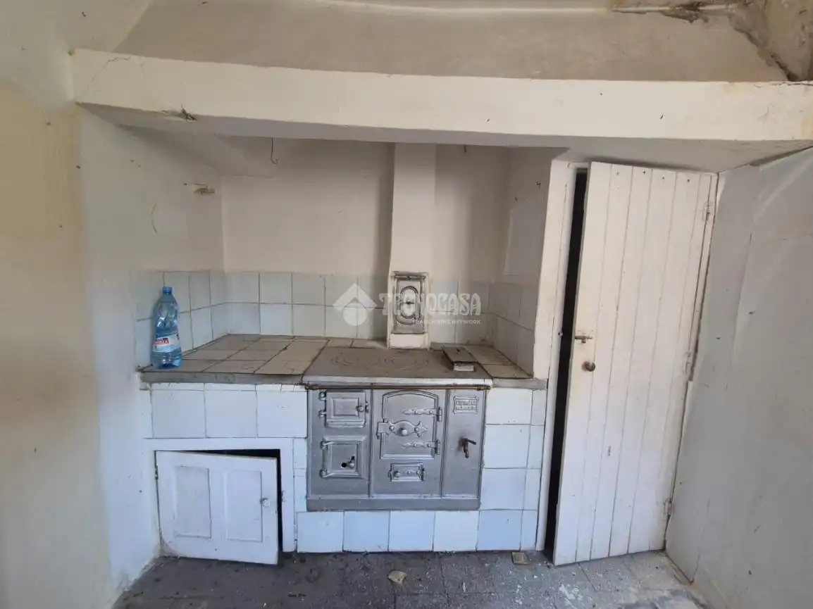 Kitchen of Flat for sale in Sigüenza  with Balcony