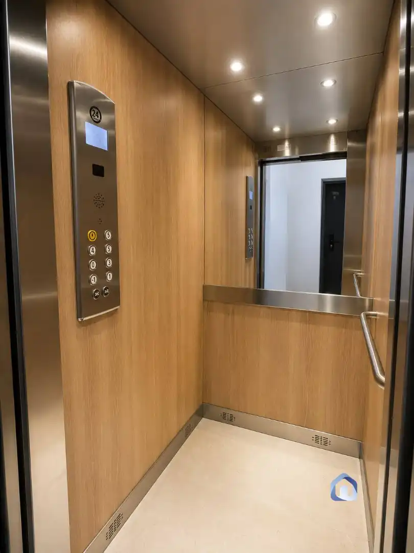Flat with terrace for sale in Sud, imagen 2