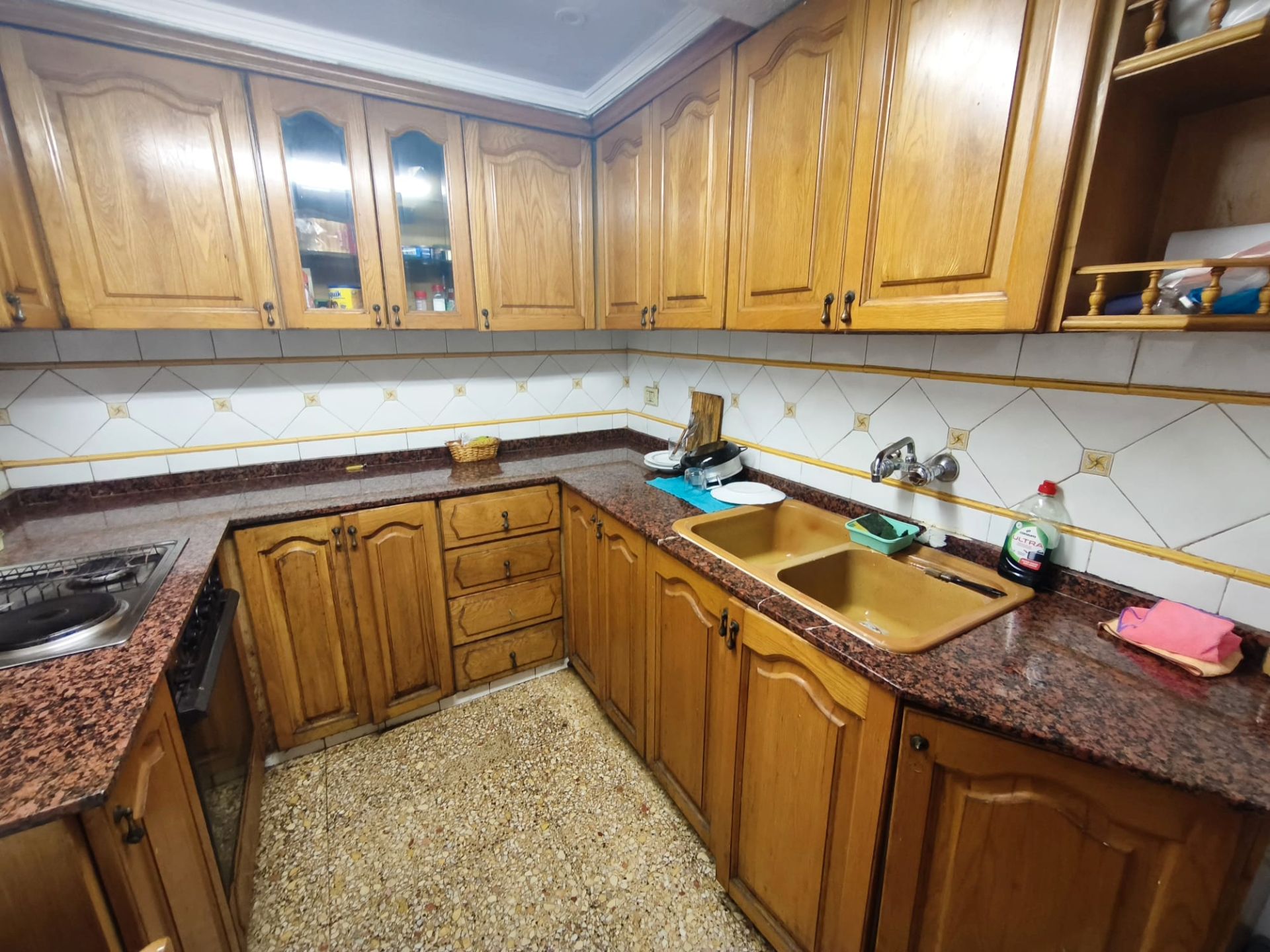 Cuina de Pis en venda en Castellón de la Plana / Castelló de la Plana amb Calefacció, Terrassa i Moblat