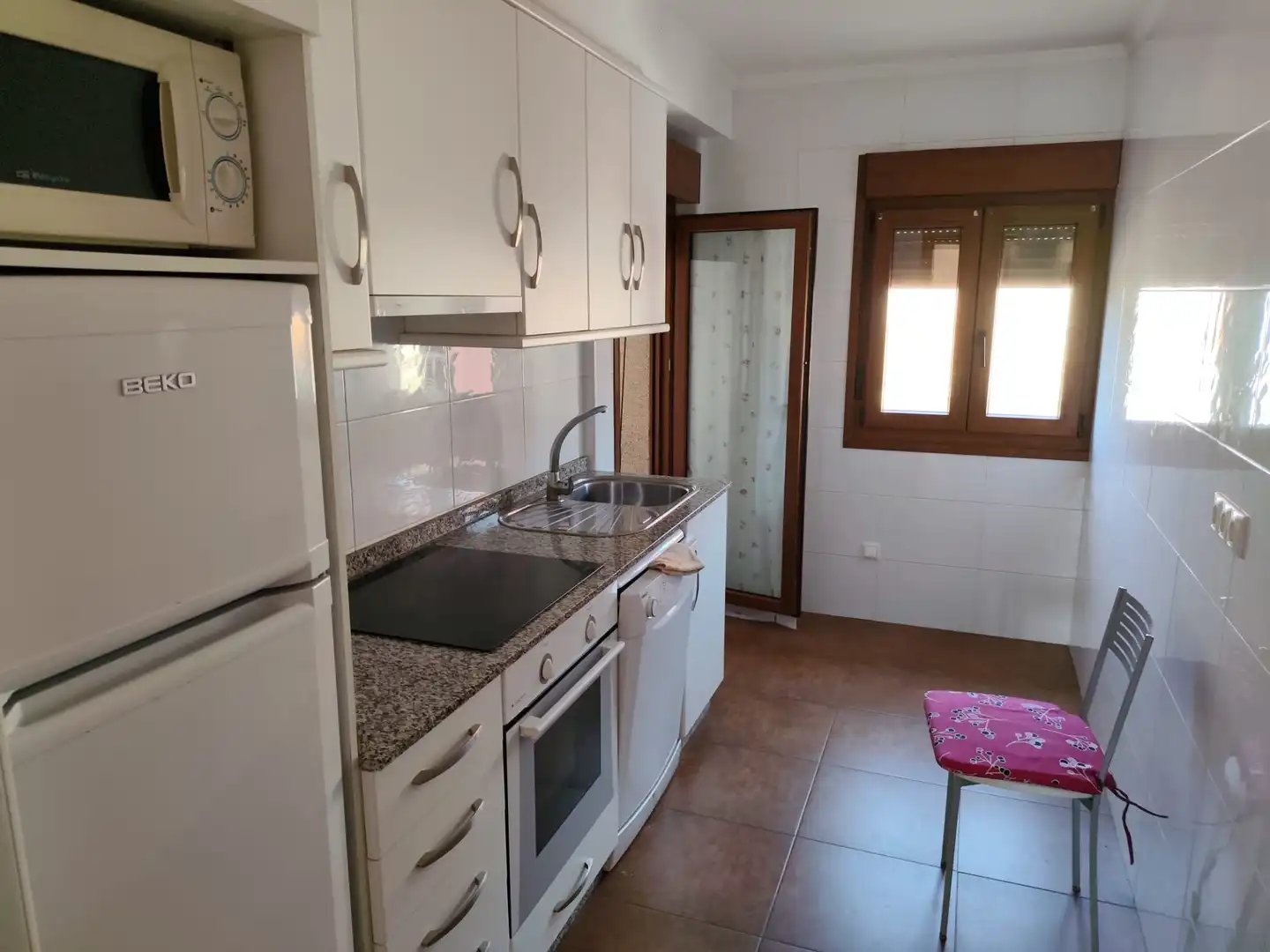 Küche von Wohnung zur Miete in Ribeira mit Heizung, Privatgarten und Parkett