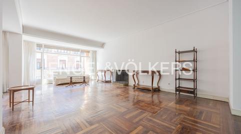 Foto 3 de Apartament en venda a Ensanche - Moyua - Diputación, Bizkaia