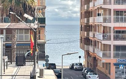 Vista exterior de Pis en venda en Torrevieja amb Moblat