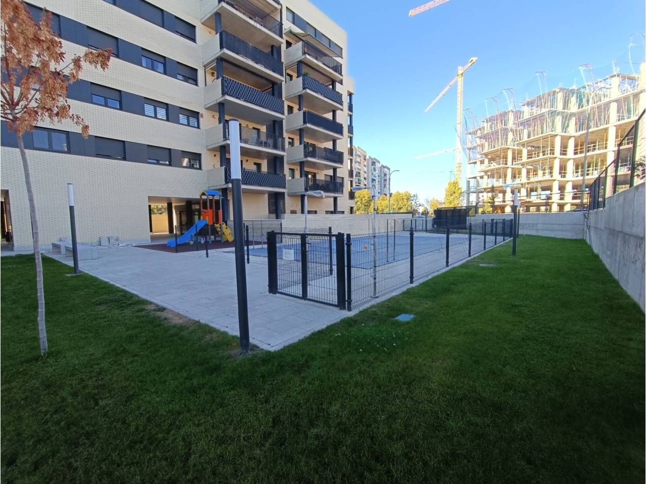 Piscina de Pis de lloguer en Humanes de Madrid amb Calefacció i Piscina comunitària