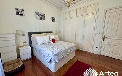 Bedroom of Flat for sale in Bilbao 