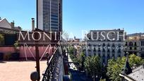 Vista exterior de Àtic de lloguer en  Barcelona Capital amb Aire condicionat i Terrassa