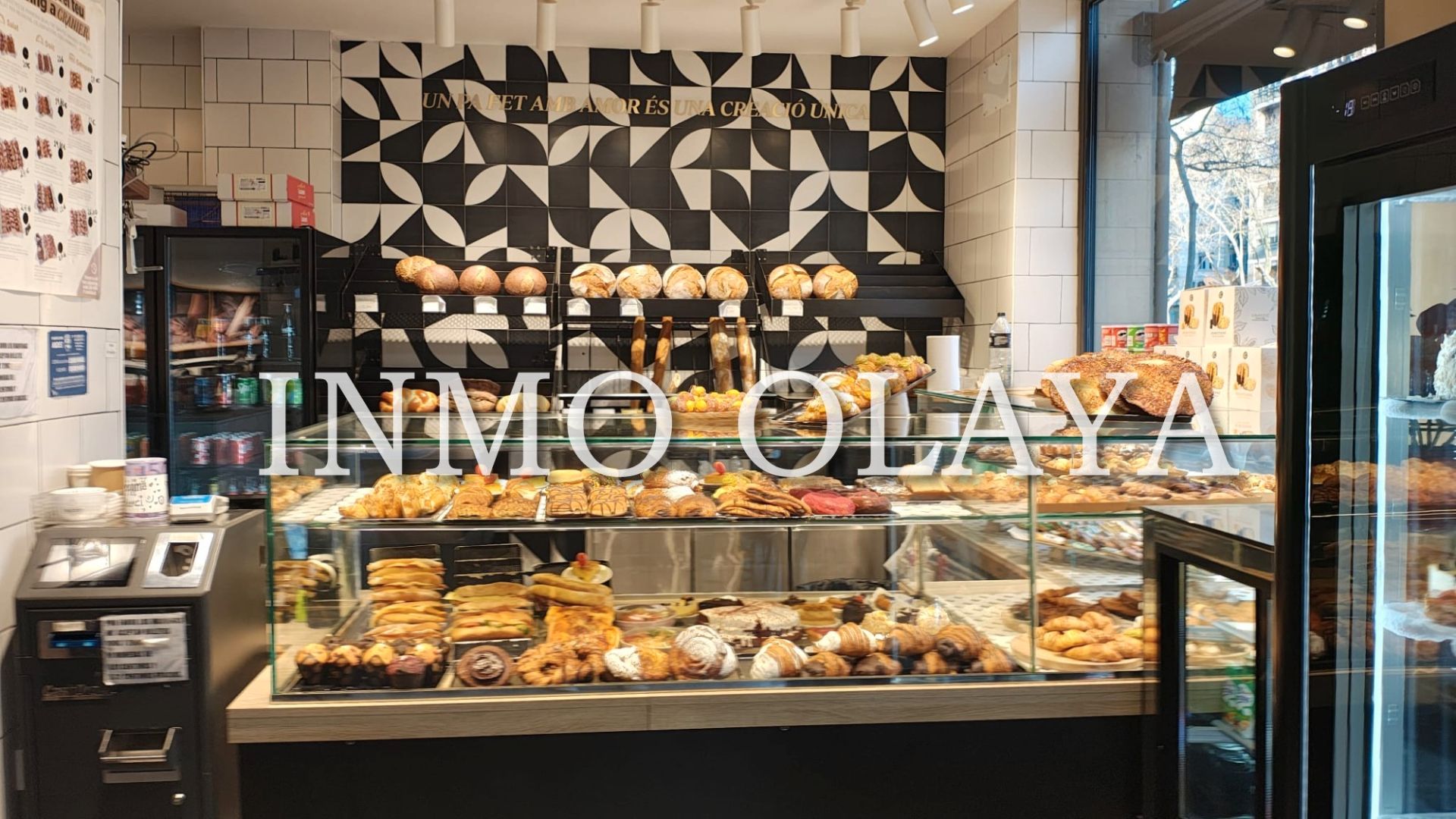 Local en traspaso en  Barcelona Capital con Aire acondicionado, Terraza y Amueblado