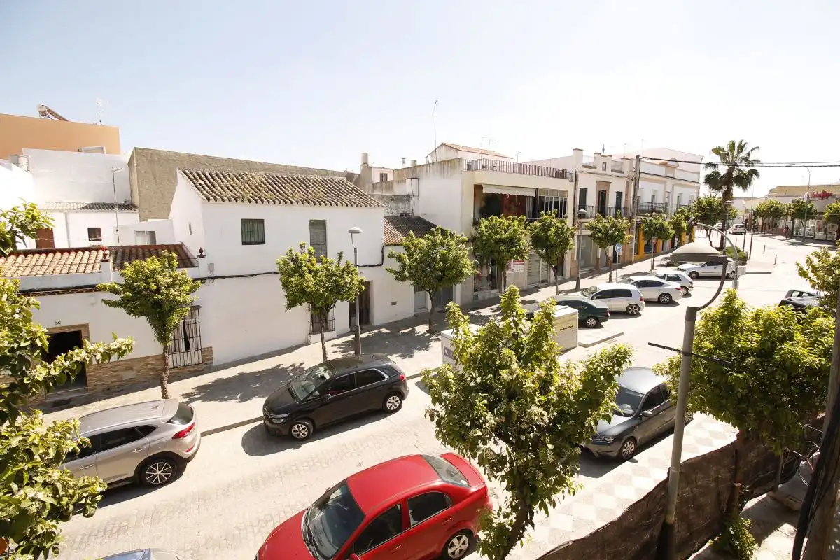 Vista exterior de Local de lloguer en Lebrija