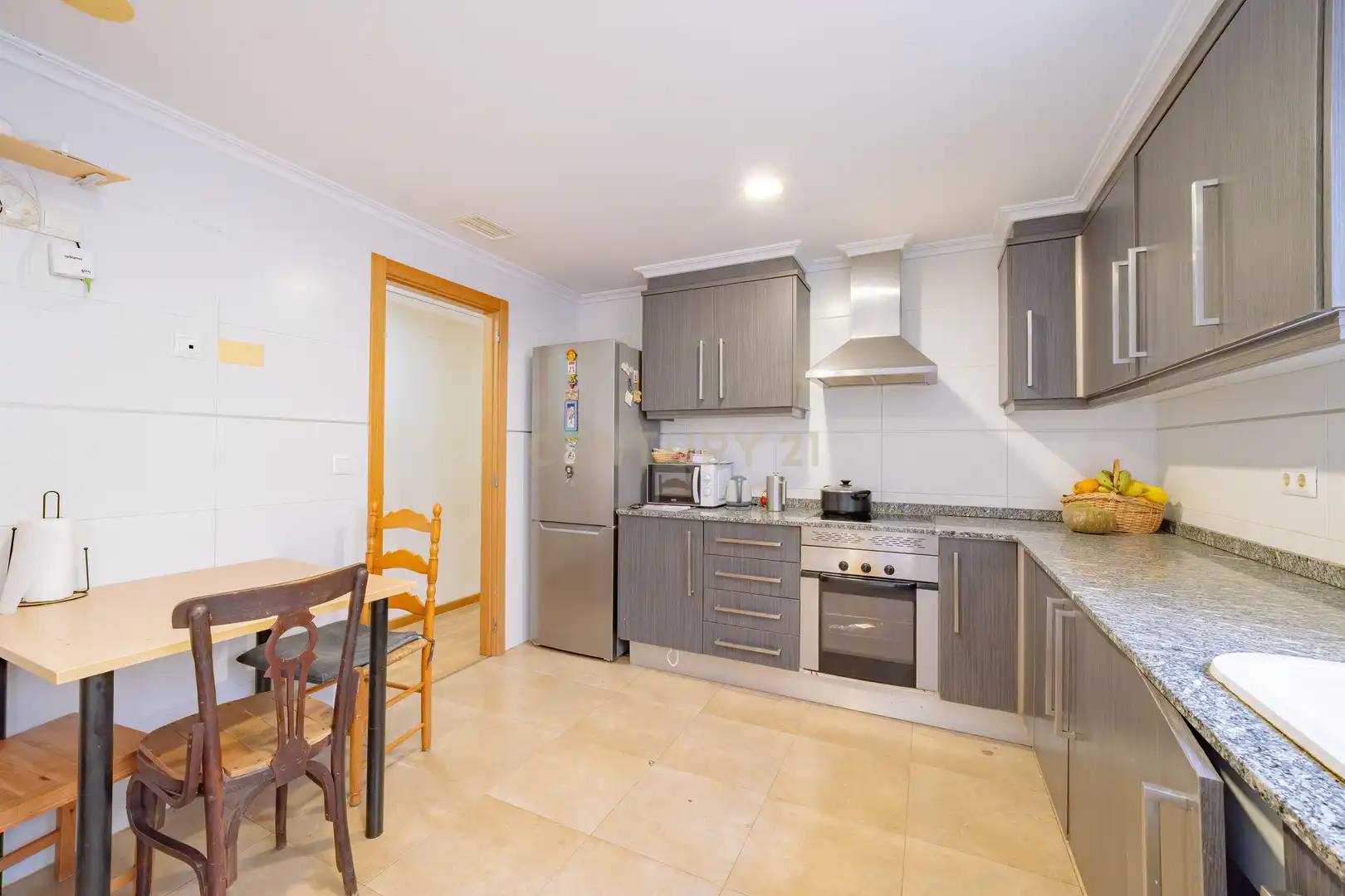 Kitchen of Apartments for sale in La Pobla Llarga  with Air Conditioner, Oven and Balcony