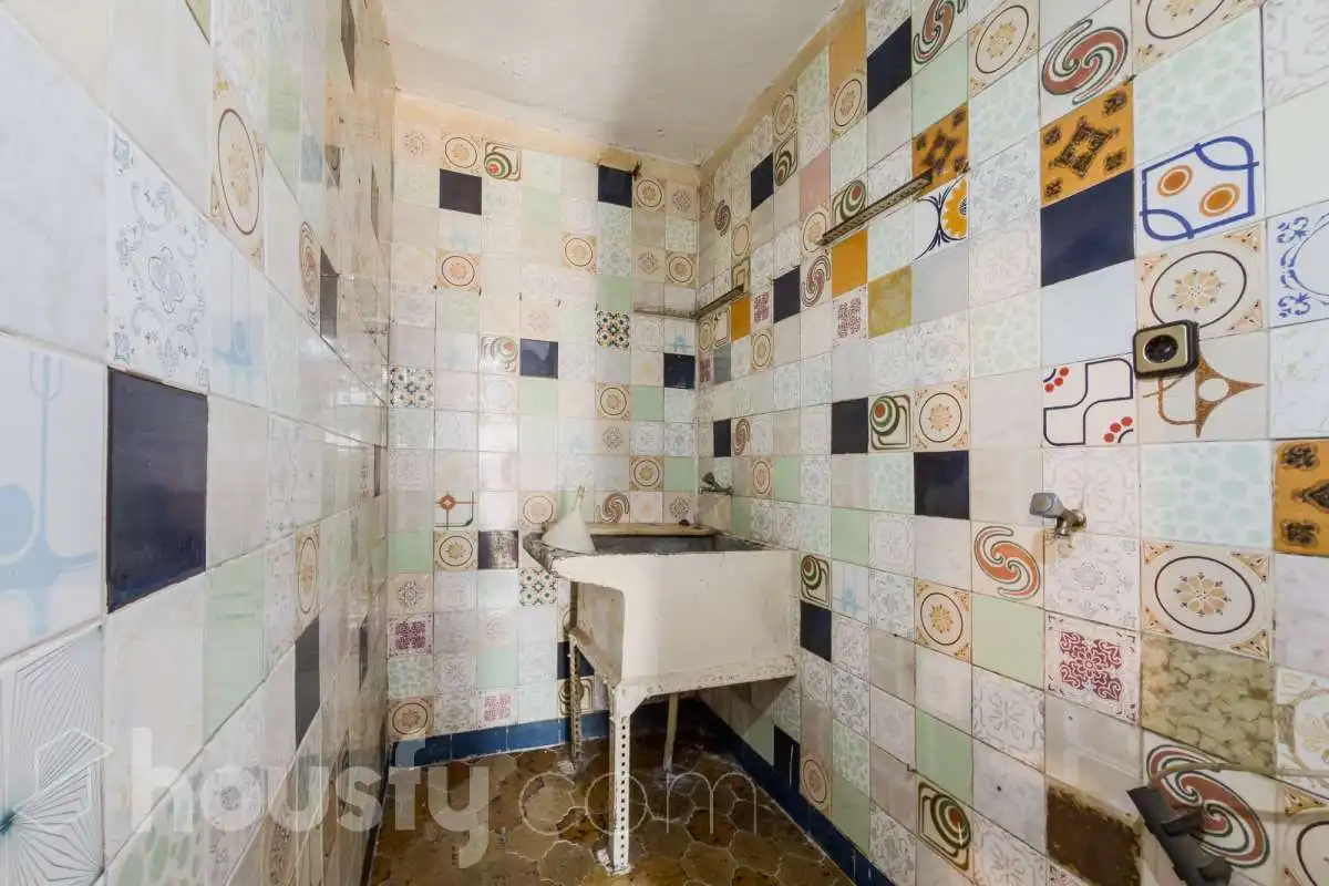 Bathroom of Houses for sale in Santa Coloma de Gramenet  with Heating, Private garden and Terrace