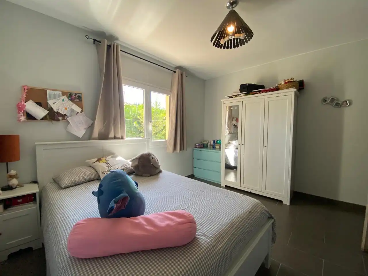 Habitación de Casa o chalet en venta en L'Estartit con Aire acondicionado, Calefacción y Jardín privado