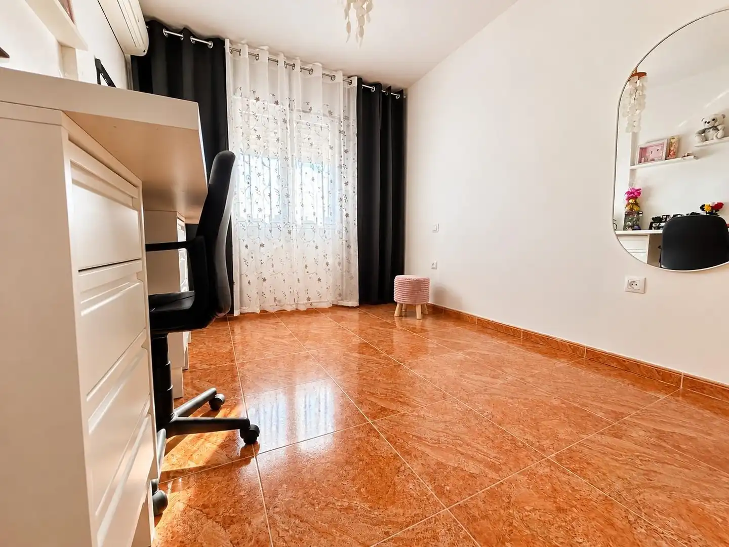 Casa adosada en venda a Los Barreros