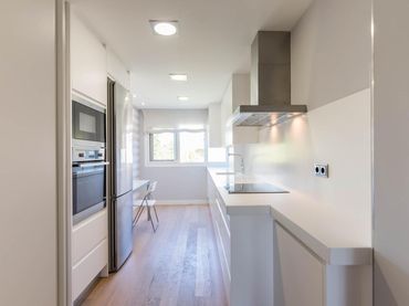 Apartament amb balcó de lloguer a Calle INFANTA CRISTINA