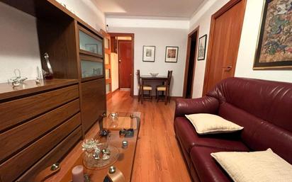 Living room of Flat for sale in L'Hospitalet de Llobregat  with Air Conditioner and Alarm