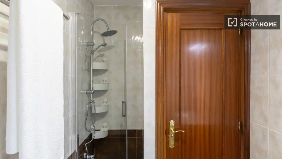 Flat to rent in Moratalaz, imagen 7