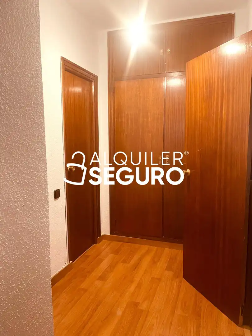 Bedroom of Flat for rent in Toledo  with Heating
