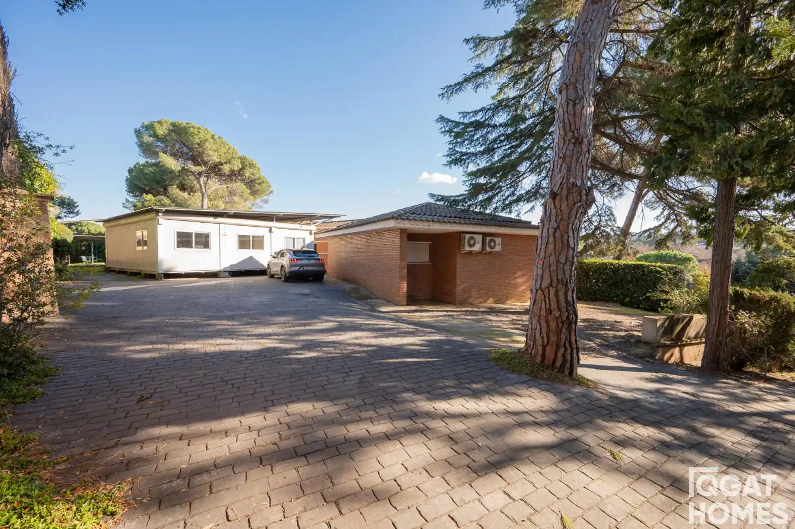Exterior view of Houses for sale in Sant Cugat del Vallès  with Air Conditioner, Heating and Alarm
