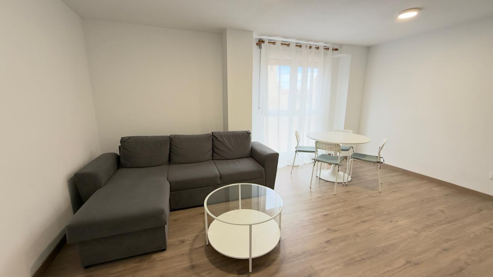 Sala d'estar de Pis de lloguer en Alicante / Alacant amb Moblat