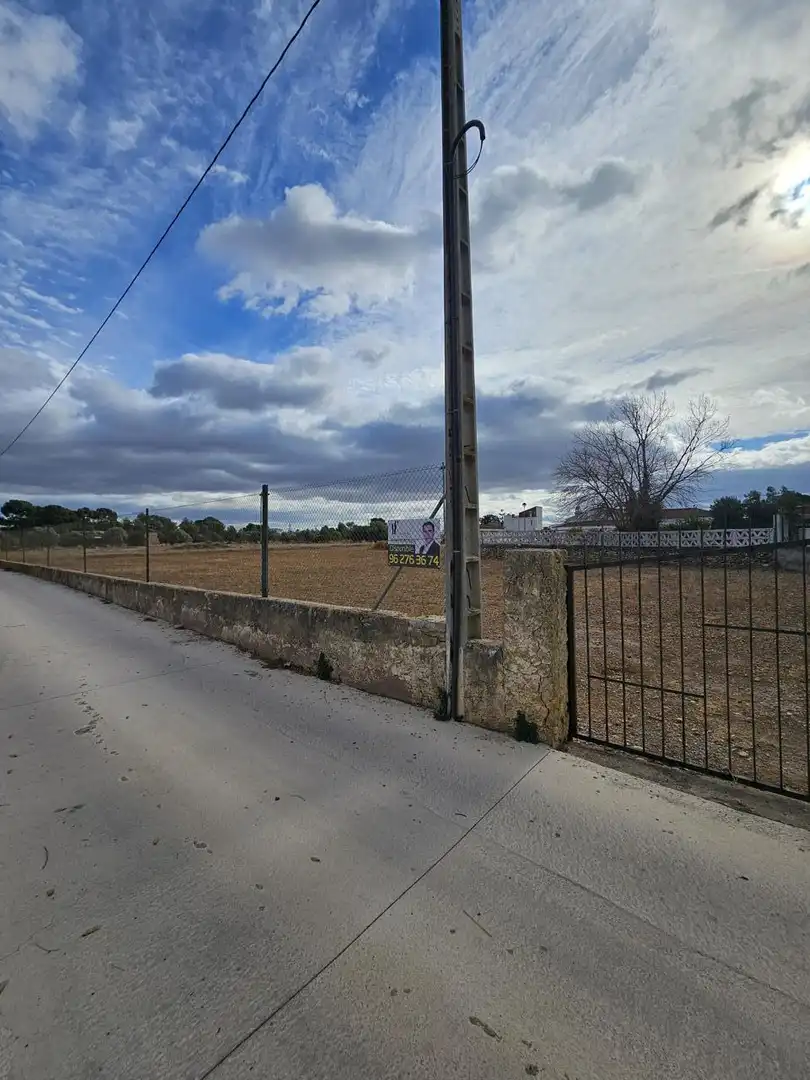 Lands and plots for sale in Joaquín Turina, imagen 2