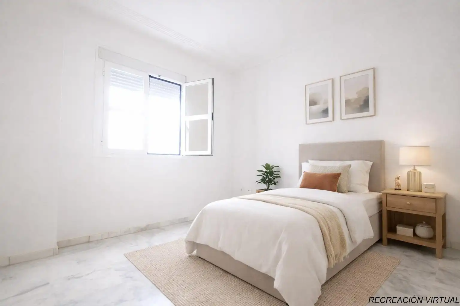 Bedroom of Flat for sale in Sevilla  with Air Conditioner, Heating and Private garden