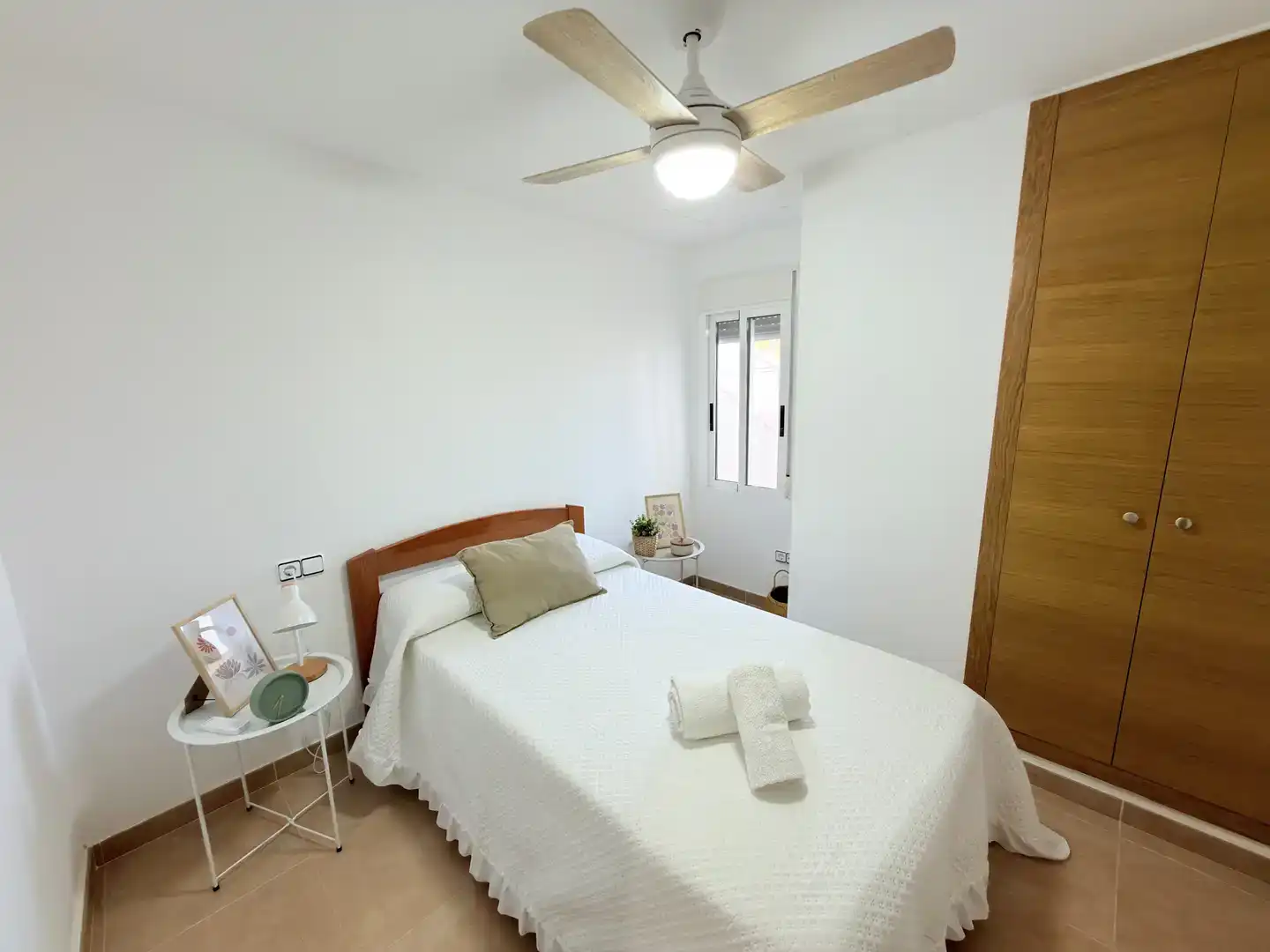 Bedroom of Ground floor for rent in Pliego  with Air Conditioner, Parquet flooring and Furnished
