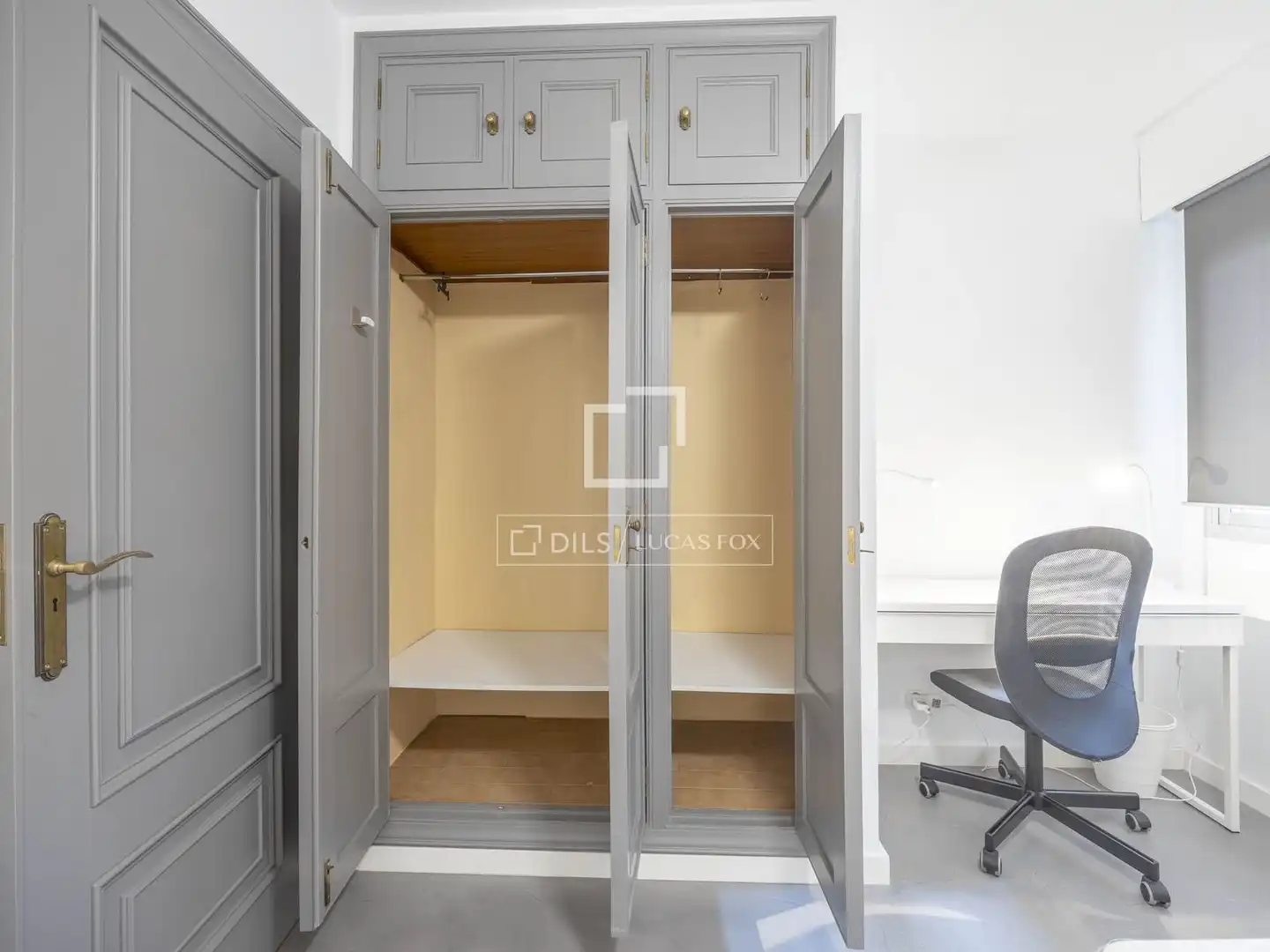 Dormitori de Àtic de lloguer en Valencia amb Aire condicionat, Calefacció i Parquet