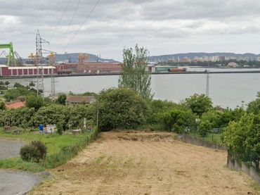 Terreno residenziale in vendita a Avenida Conces