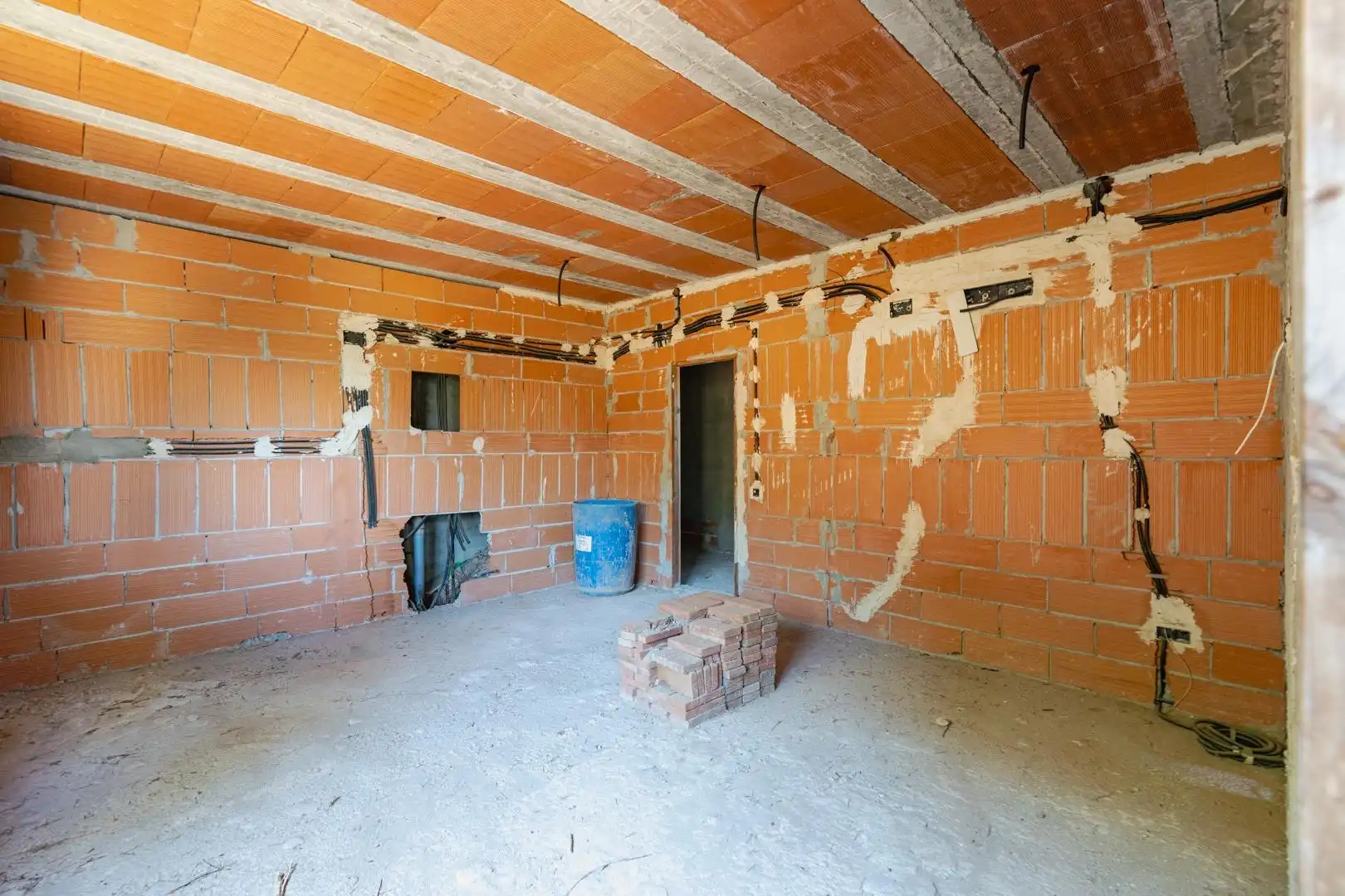 Haus oder Chalet zum Verkauf in Corbera de Llobregat mit Privatgarten