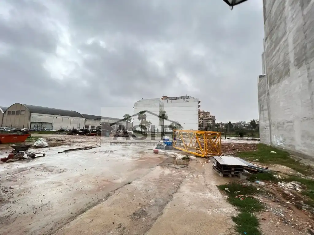 Terreno residencial en venta en Casc Urbà, imagen 7