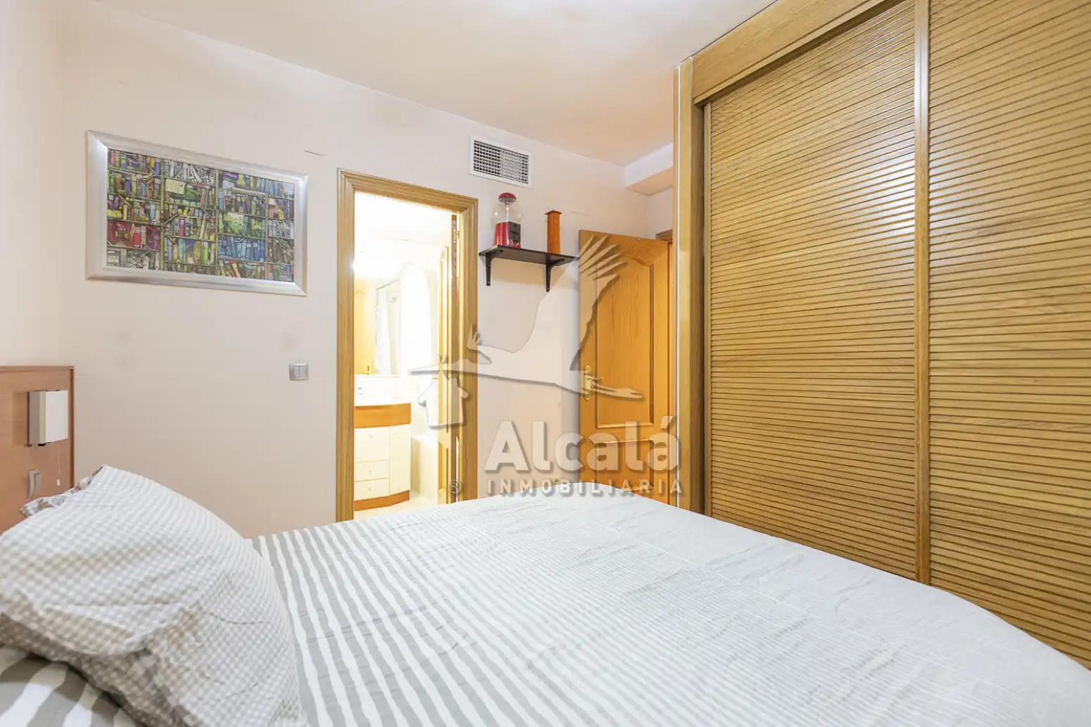 Habitación de Piso en venta en Alcalá de Henares con Aire acondicionado y Calefacción