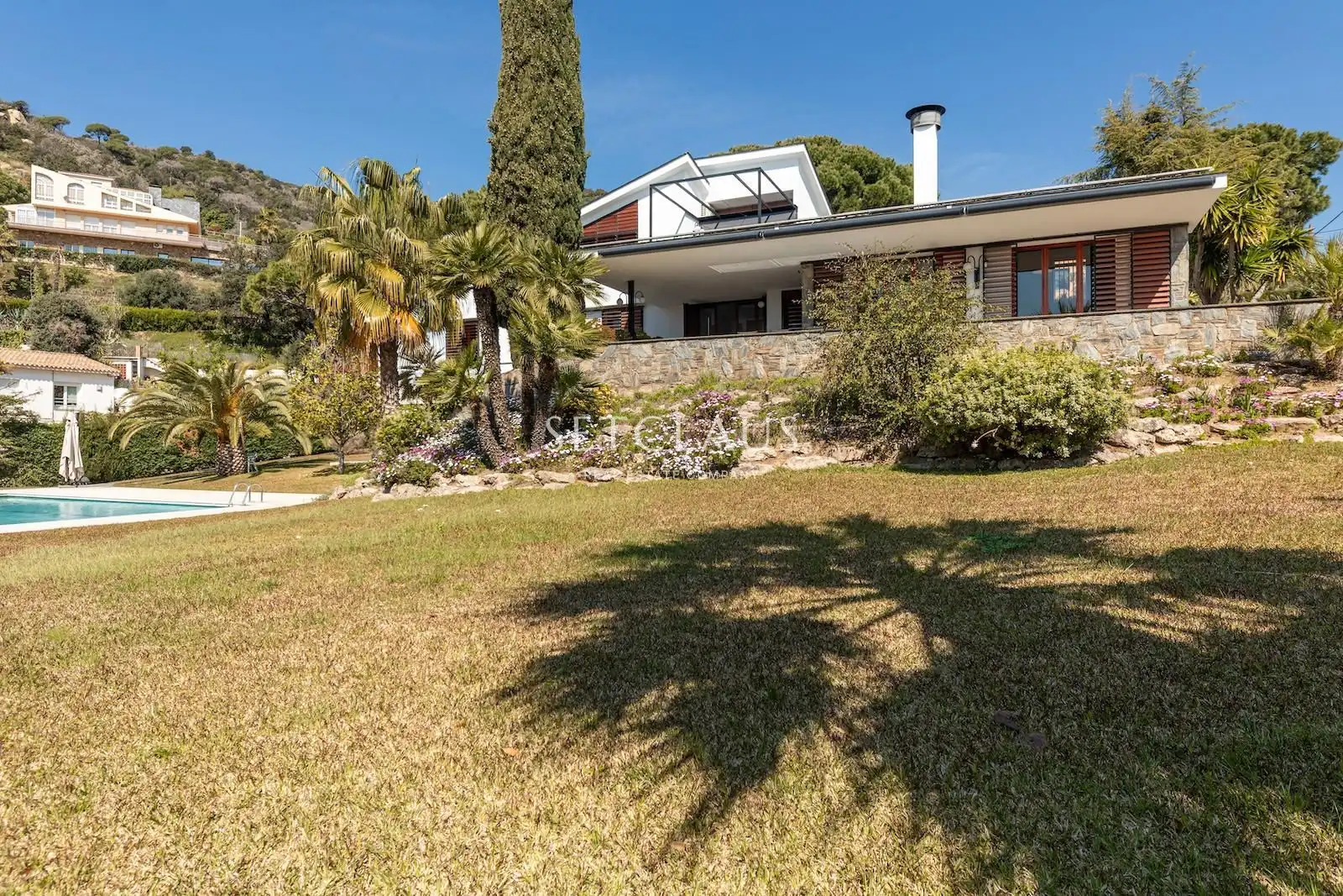 Vista exterior de Casa o chalet en venta en Badalona con Aire acondicionado, Terraza y Trastero