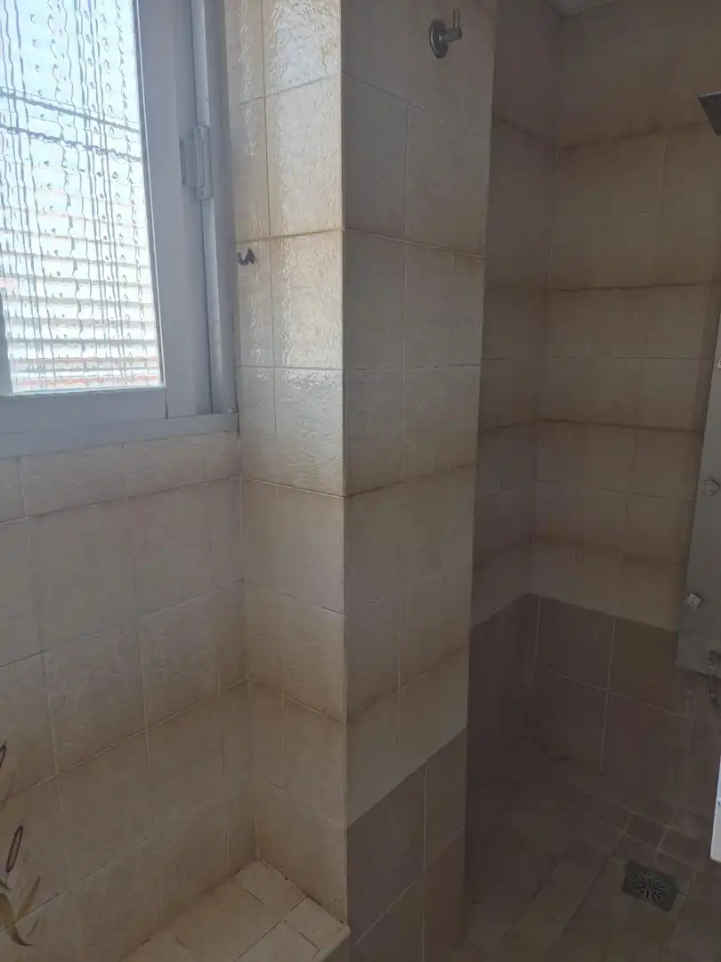 Baño de Piso en venta en Agullent con Aire acondicionado, Terraza y Trastero