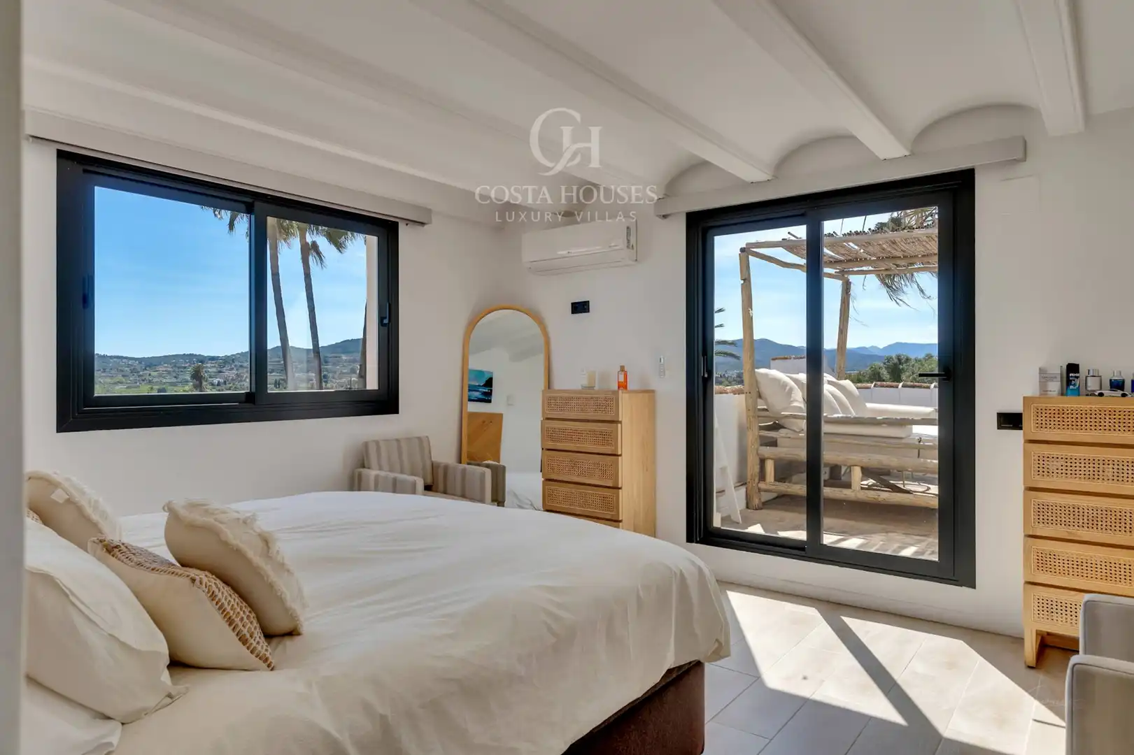 Bedroom of Houses for sale in Jávea / Xàbia  with Air Conditioner, Heating and Private garden