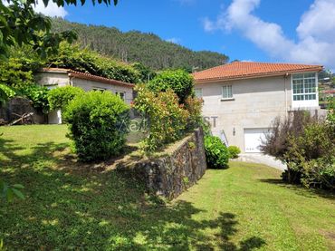 House with garden for sale in Gondomar