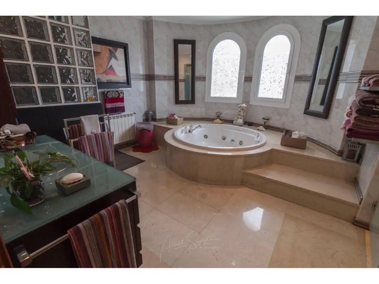 Bathroom of Houses for sale in Caldes de Montbui