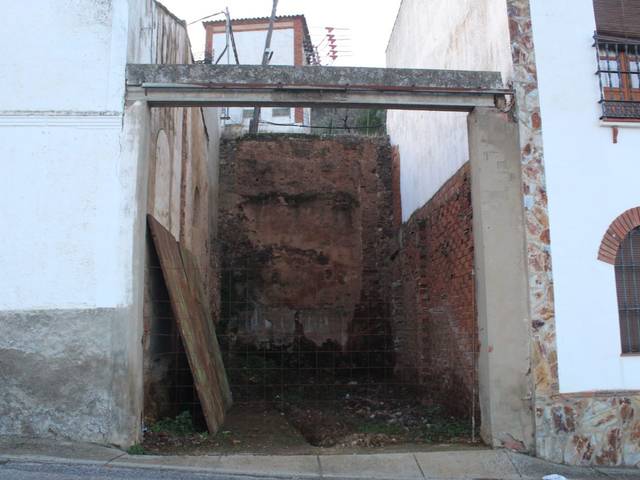 Terreno en Venta en Calle Badajoz, 31 en Feria