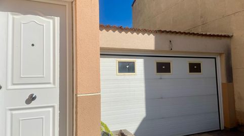 Foto 2 de Casa adosada en venta en Quintanaortuño, Burgos