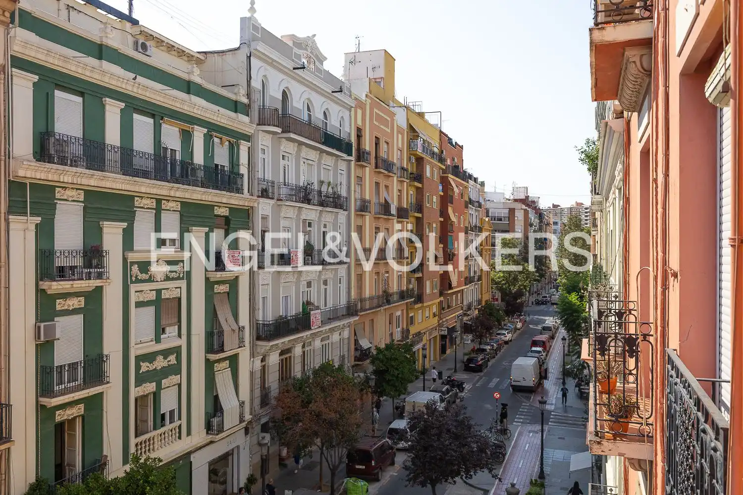 Exterior view of Flat for rent in Valencia  with Air Conditioner, Heating and Balcony