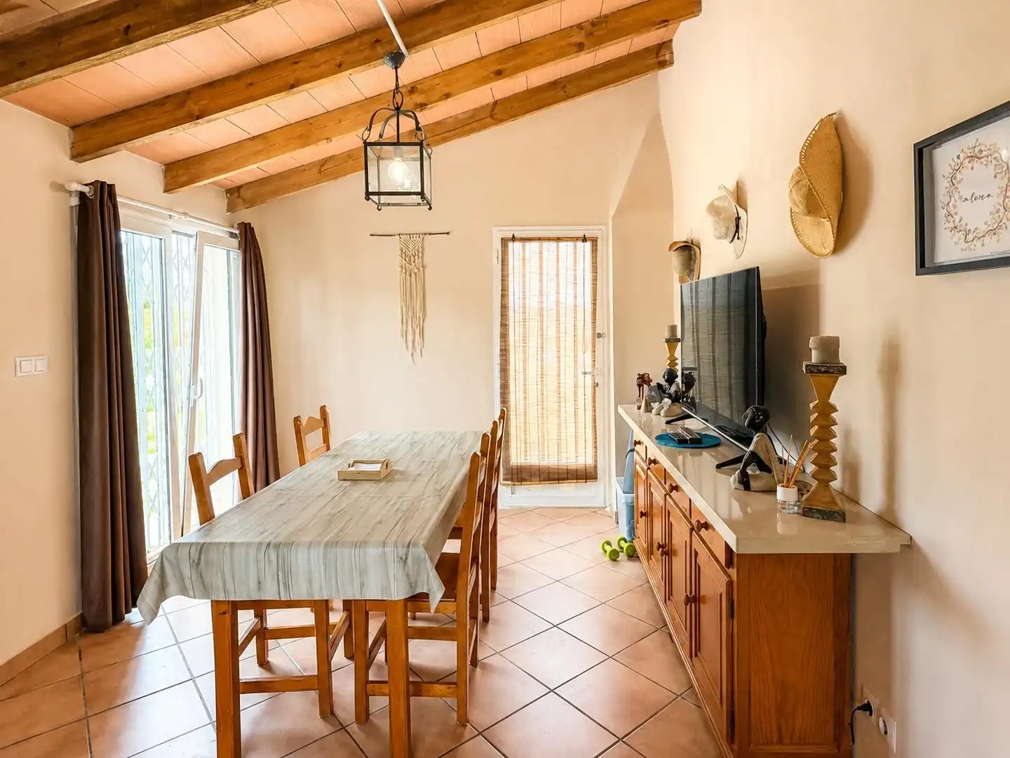 Menjador de Casa o xalet en venda en Aspe amb Jardí privat, Terrassa i Traster