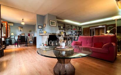 Living room of House or chalet for sale in San Lorenzo de El Escorial  with Swimming Pool