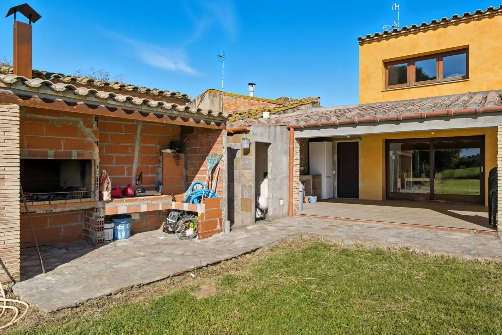 Exterior view of Country homes for sale in Garrigàs  with Private garden, Terrace and Swimming Pool