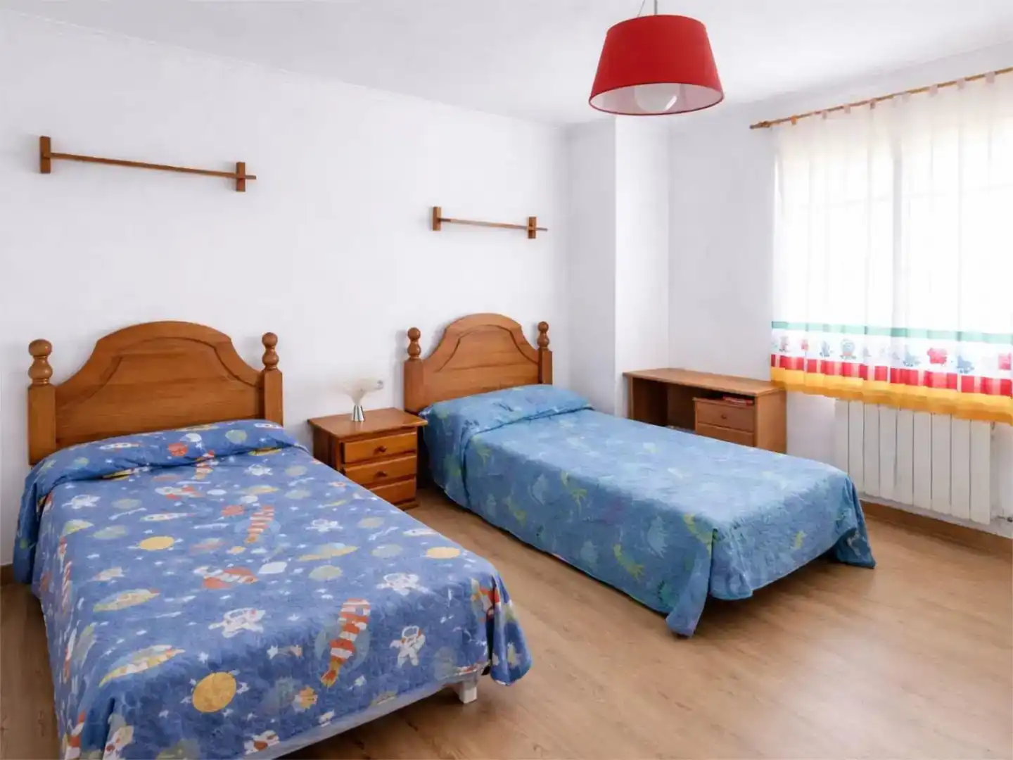 Bedroom of Flat for sale in Boqueixón  with Private garden, Storage room and Furnished