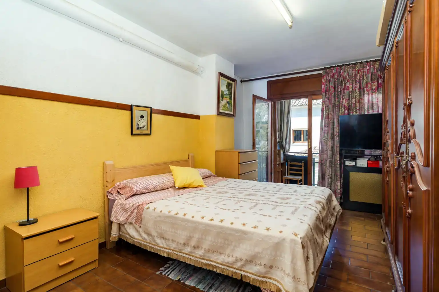 Dormitori de Casa o xalet en venda en Arenys de Mar amb Calefacció, Jardí privat i Terrassa