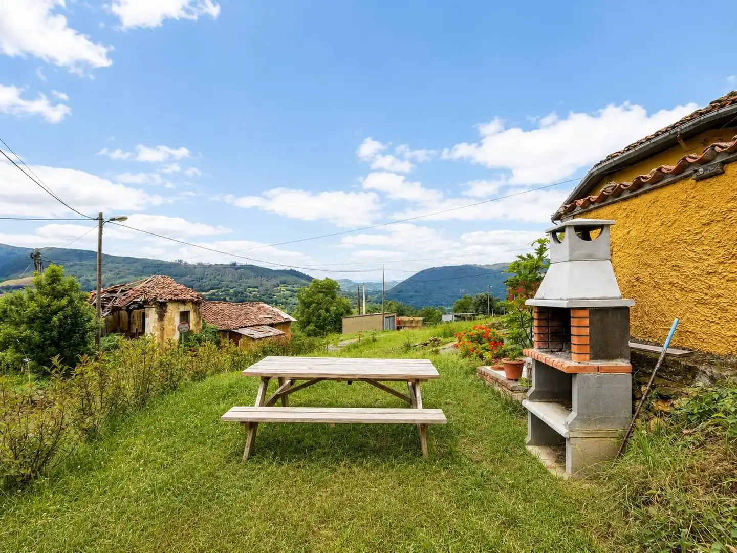 Terrasse von Country house zum Verkauf in Piloña