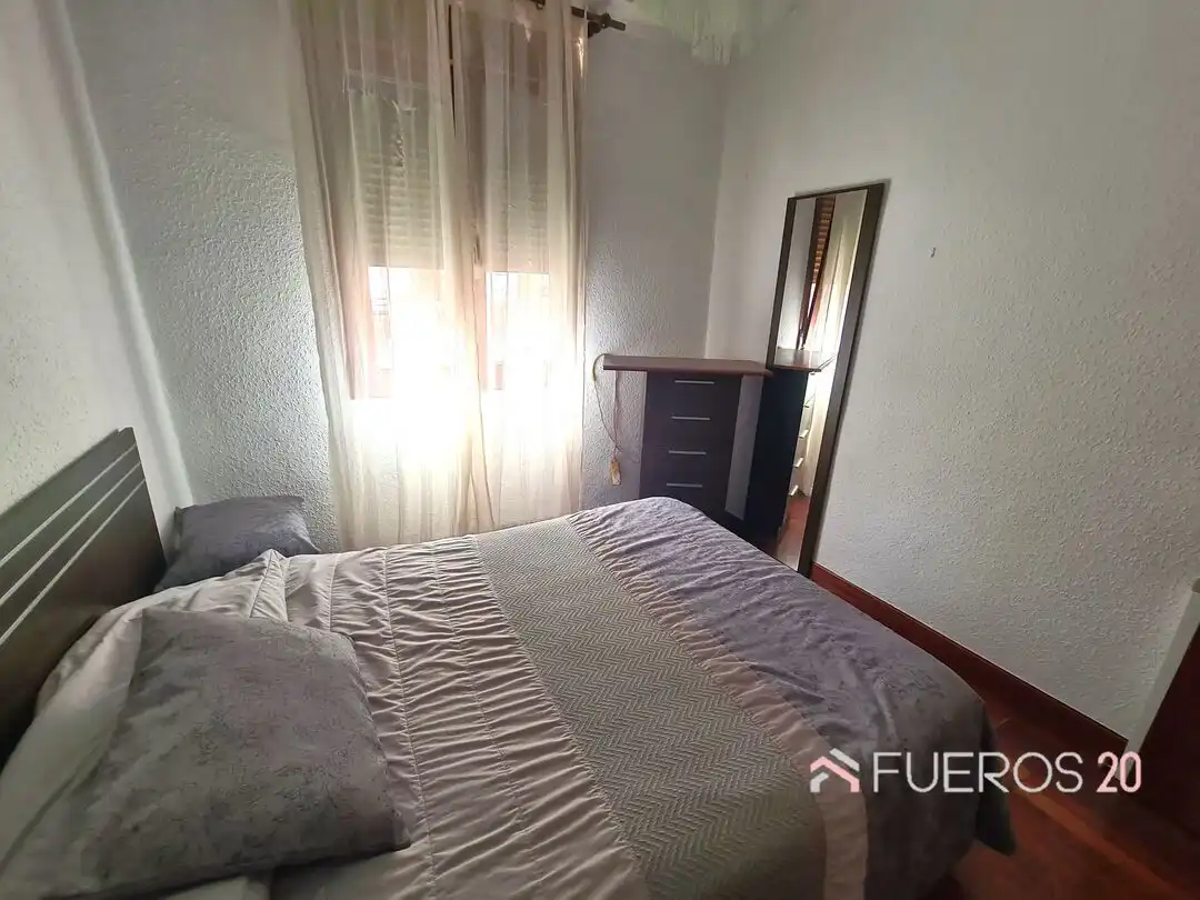 Schlafzimmer von Wohnung zum Verkauf in Barakaldo  mit Heizung und Möbliert