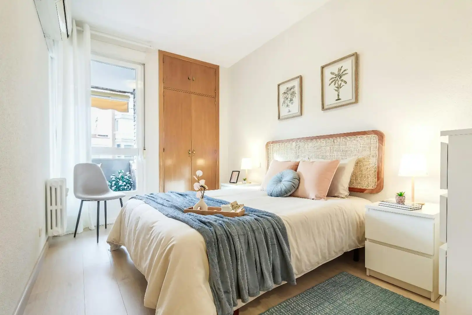 Habitación de Piso de alquiler en Madrid con Aire acondicionado, Calefacción y Amueblado