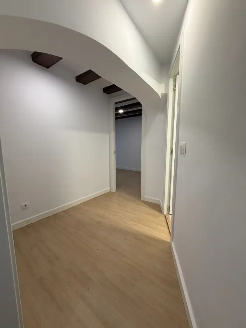Flat for sale in Barcelona  with Heating, Terrace and Oven